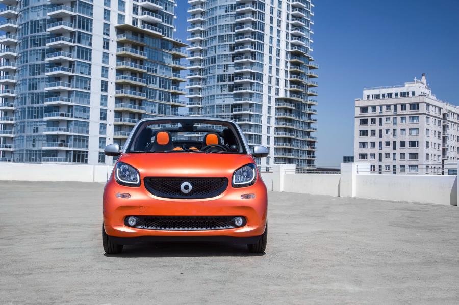  Smart ForTwo Passion Cabrio 2016 года  (NA) (фото 5 из 21)